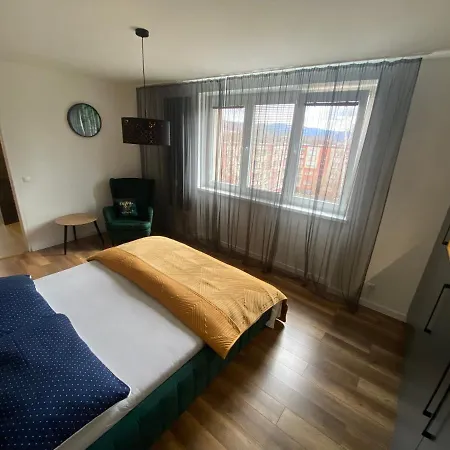 Apartment D&t By Tomazzo