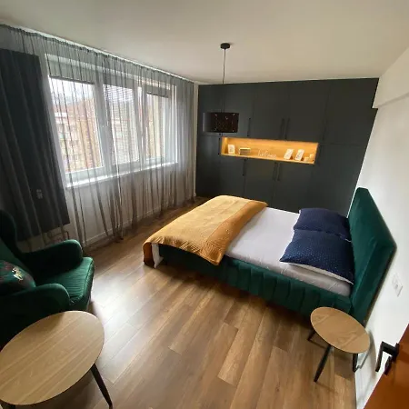 Apartment D&t By Tomazzo Trinec